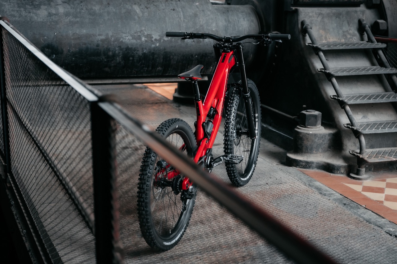 Nukeproof Dissent-57 Large